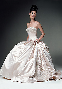 Wedding Dress Designers List on Wedding Dress Designers Famous Wedding Gown Designers List