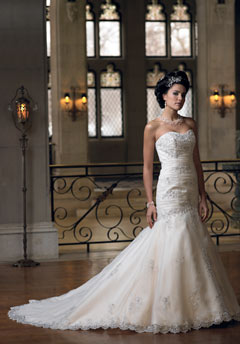 mon cheri wedding dress