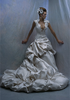 st. pucchi wedding dress